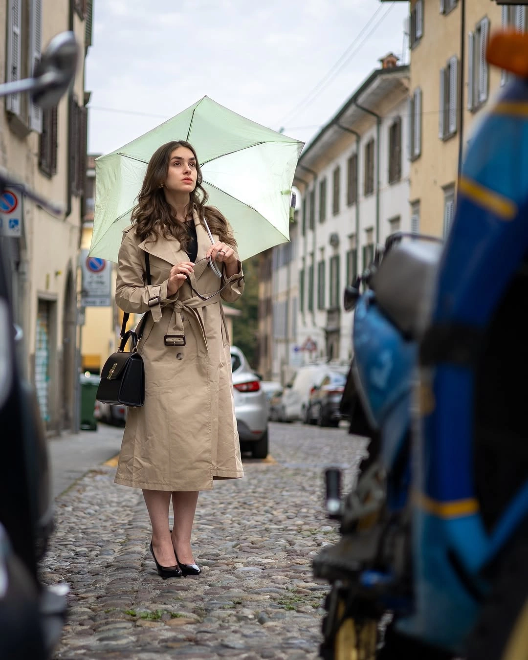 Trench coat fall outfits 2026 Classic Beige Trench Coat For Rainy Fall Days