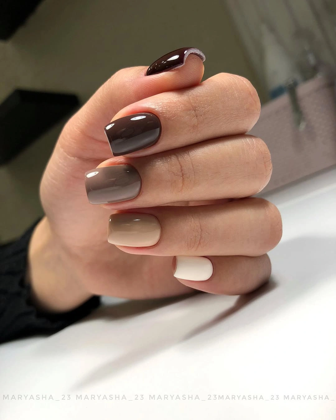 Medium square nails in espresso taupe cream and white blocks