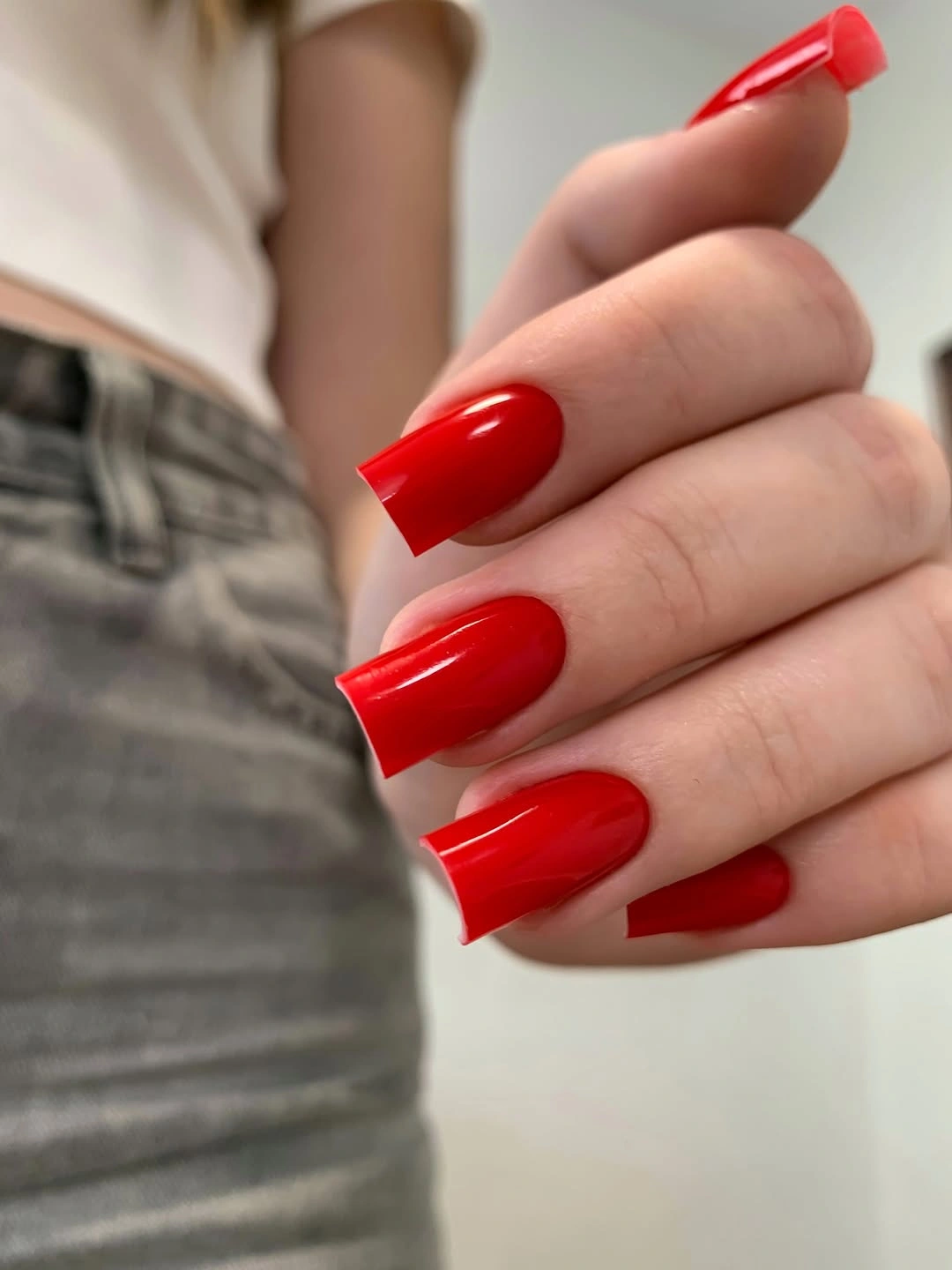 Glossy saturated red medium square nails
