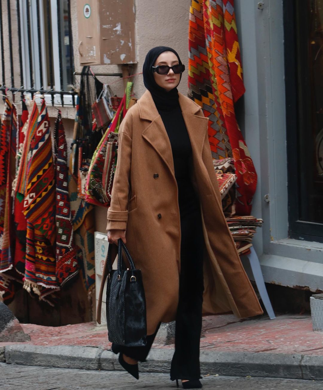 How To Style Camel Coat For Winter Looks – Ferbena Fashion Beauty Trend