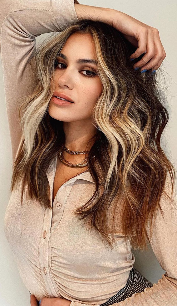 36 Chic Winter Hair Colour Ideas & Styles For 2021 : Face Framing 90's vibes