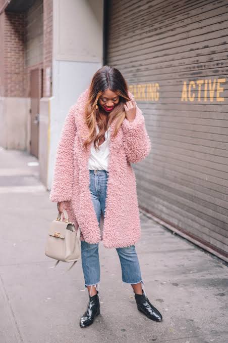 How to Style a Pink Faux Fur Coat | Fashion | Alicia Tenise