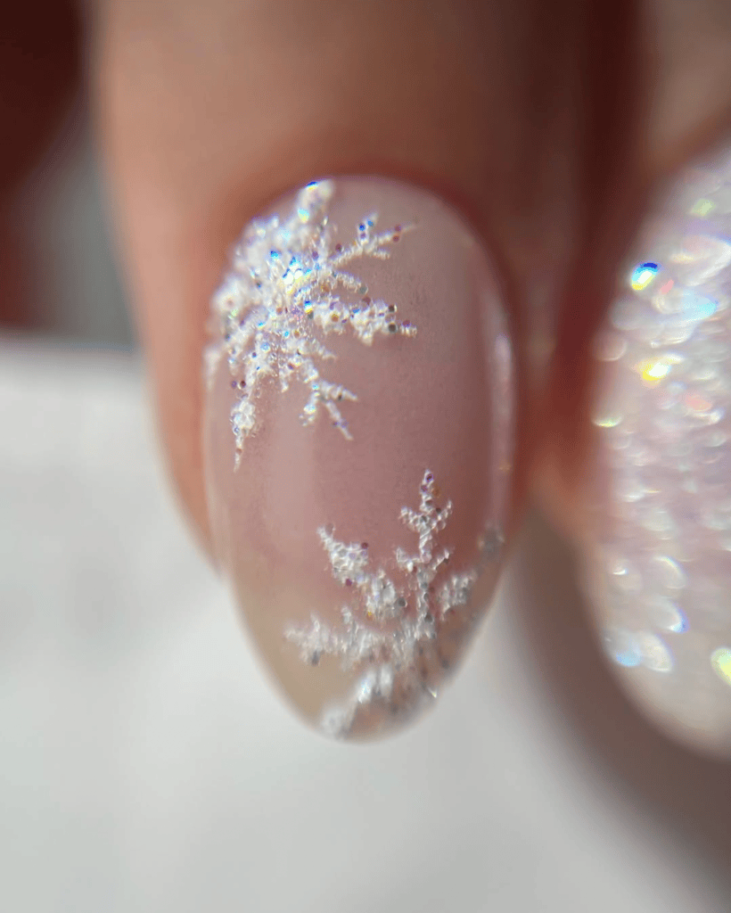 Icy Winter Nail Art Ideas for a Magical Look – Elegance & Escape