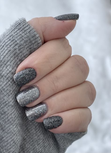 19 Classy Winter Nail Ideas To Warm Up Your Style In 2026