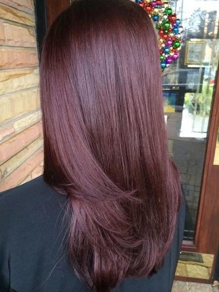 Mahogany vs. Burgundy Hair Color: Which Shade is Right for You?