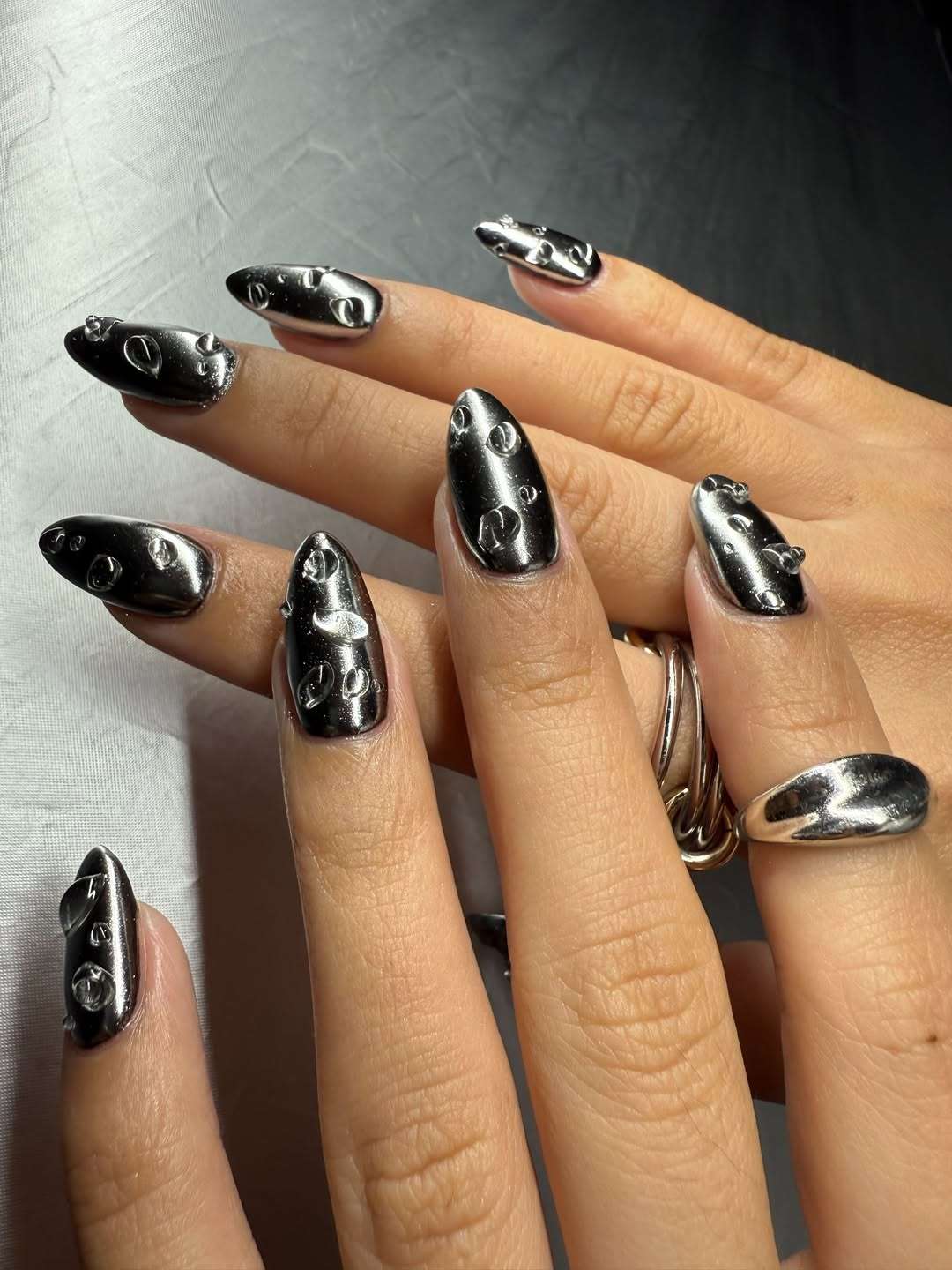 Silver Visual Idea — Silver Chrome Nails