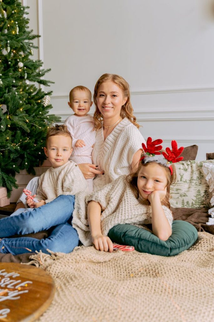 Chunky Knit Soft Knit Outfit Idea Chunky Knit Soft Knit Outfit Idea — Winter Family Photo Outfits