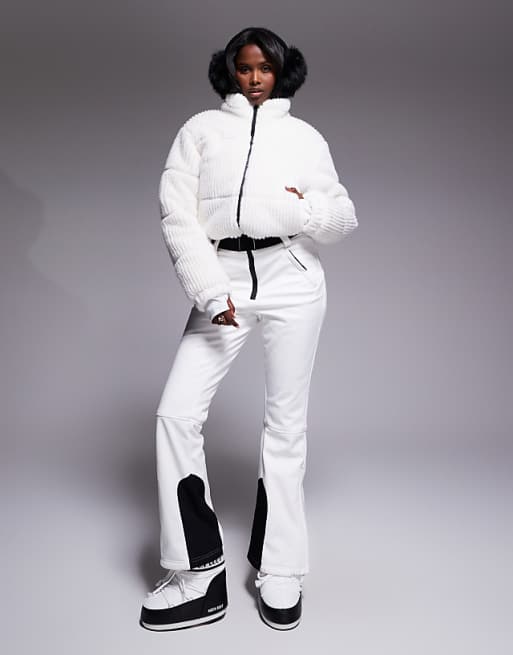 White Ski Jacket White Ski Pants Outfit Idea White Ski Jacket White Ski Pants Outfit Idea — Ski Outfits