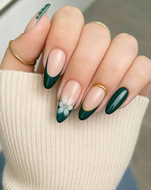 Emerald French with Floral Art Nails Emerald French with Floral Art Nails — Emerald Green Nails