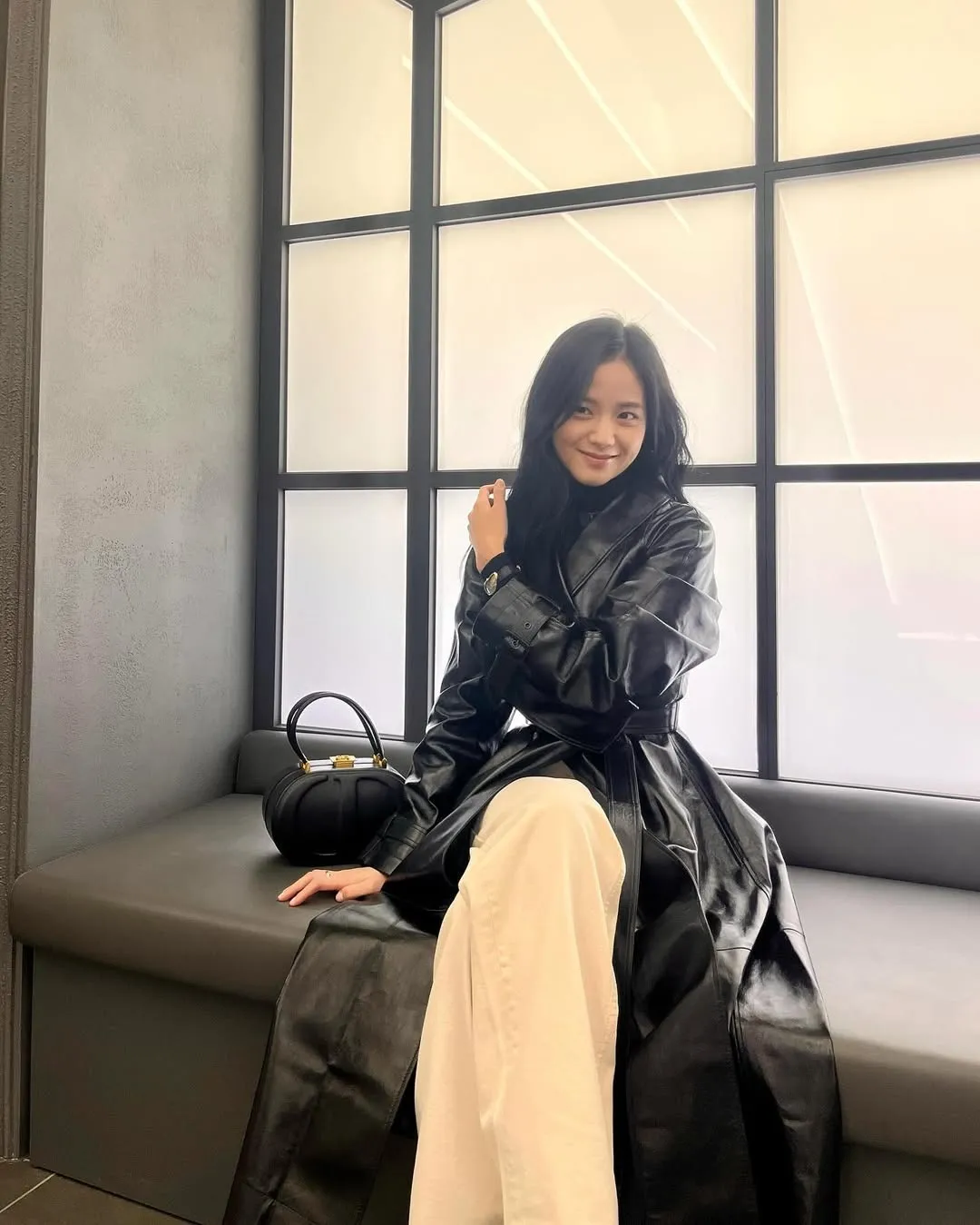 Chic Black Leather Trench Coat with Belted Waist — Korean Winter Outfits