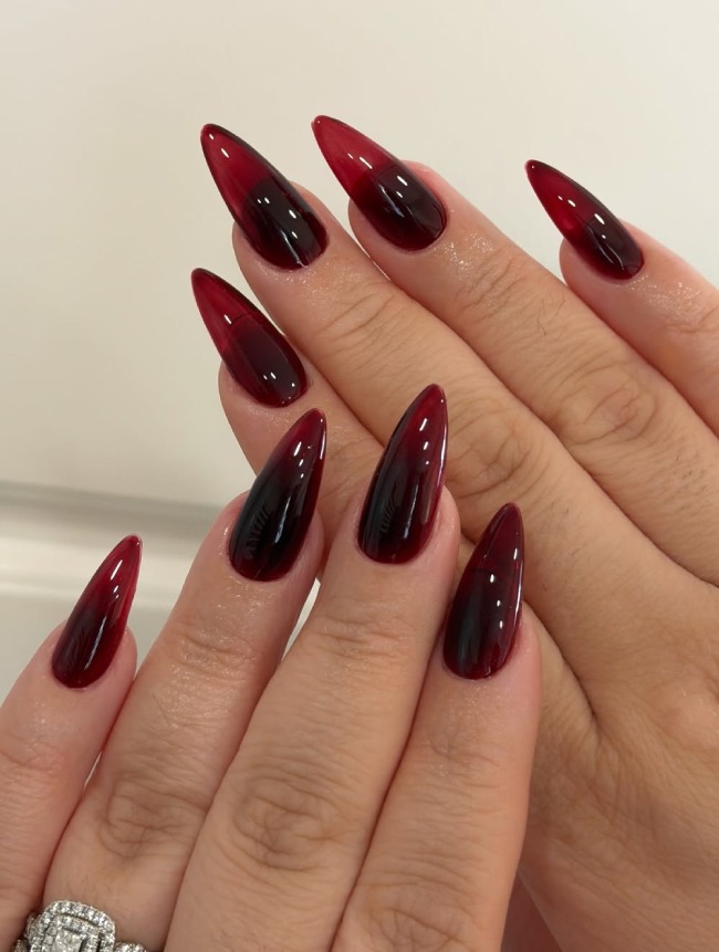 Jelly-Like Gradient Stiletto Nails Jelly-Like Gradient Stiletto Nails — Black Cherry Nails