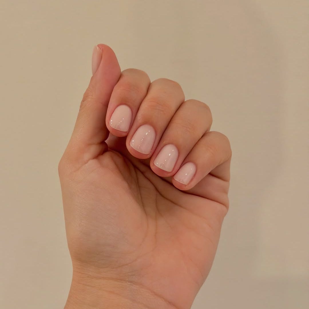 High Gloss Visual Idea High Gloss Visual Idea — Winter Nude Nails