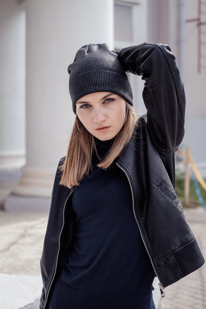 Black Ribbed Beanie with Leather Jacket and Turtleneck — Beanie Outfits