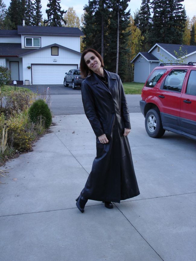 Floor-Length Black Leather Car Coat for Evening Wear Car Coat Outfits