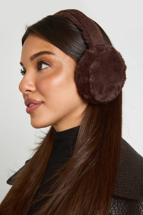 Textural Contrast: Fluffy Earmuffs and Turtleneck — Earmuffs Outfits