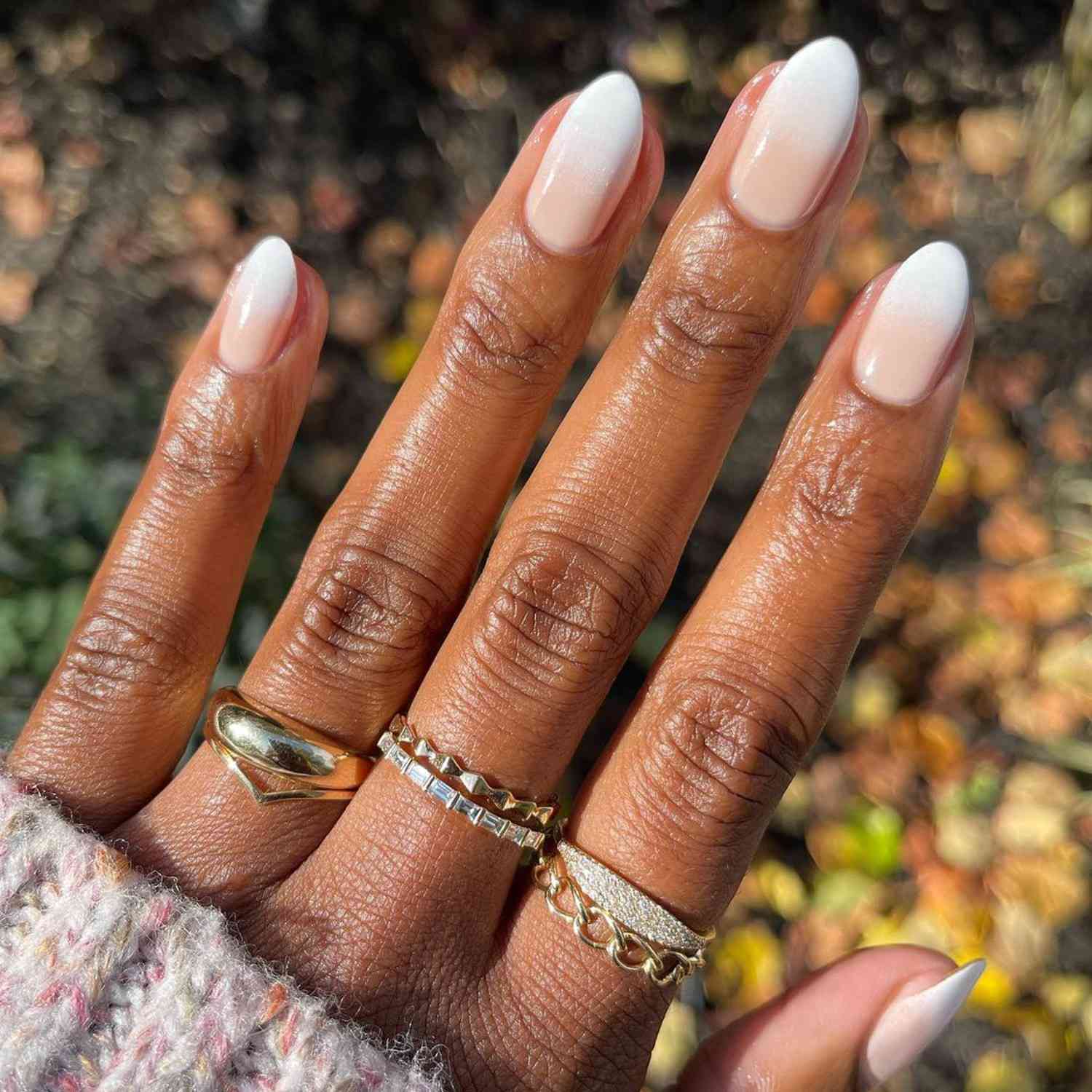 Frosted Ombre Oval Wedding Nails — Winter Wedding Nails