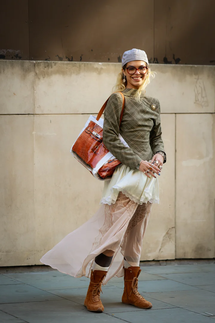 Layered Slip Dress and Trousers for a Chic City Look Layered Slip Dress and Trousers for a Chic City Look — London Winter Outfits