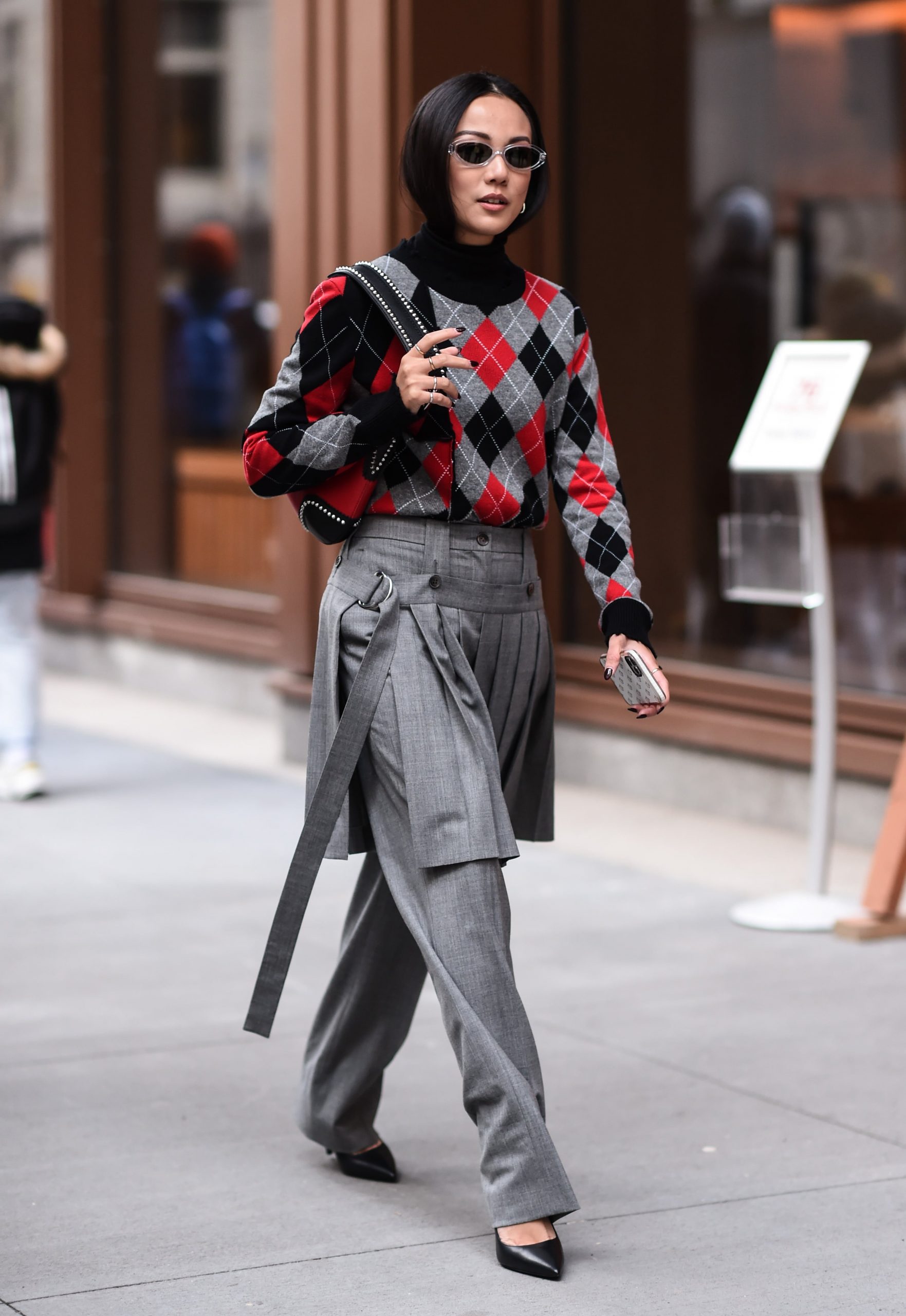 Layered Skirt-Pants for an Academic Statement Layered Skirt-Pants for an Academic Statement — Dark Academia Winter Outfits