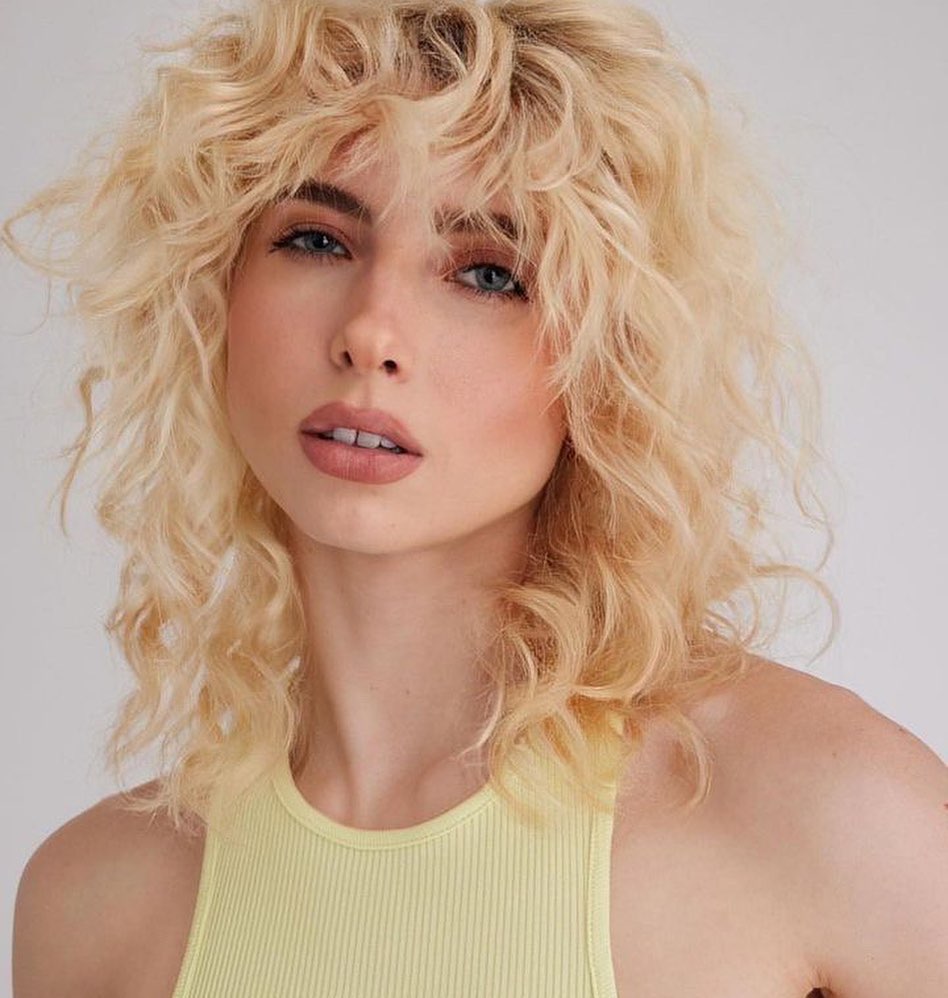 Ash Blonde Collarbone Shag Ash Blonde Collarbone Shag — Winter Haircuts for Curly Hair