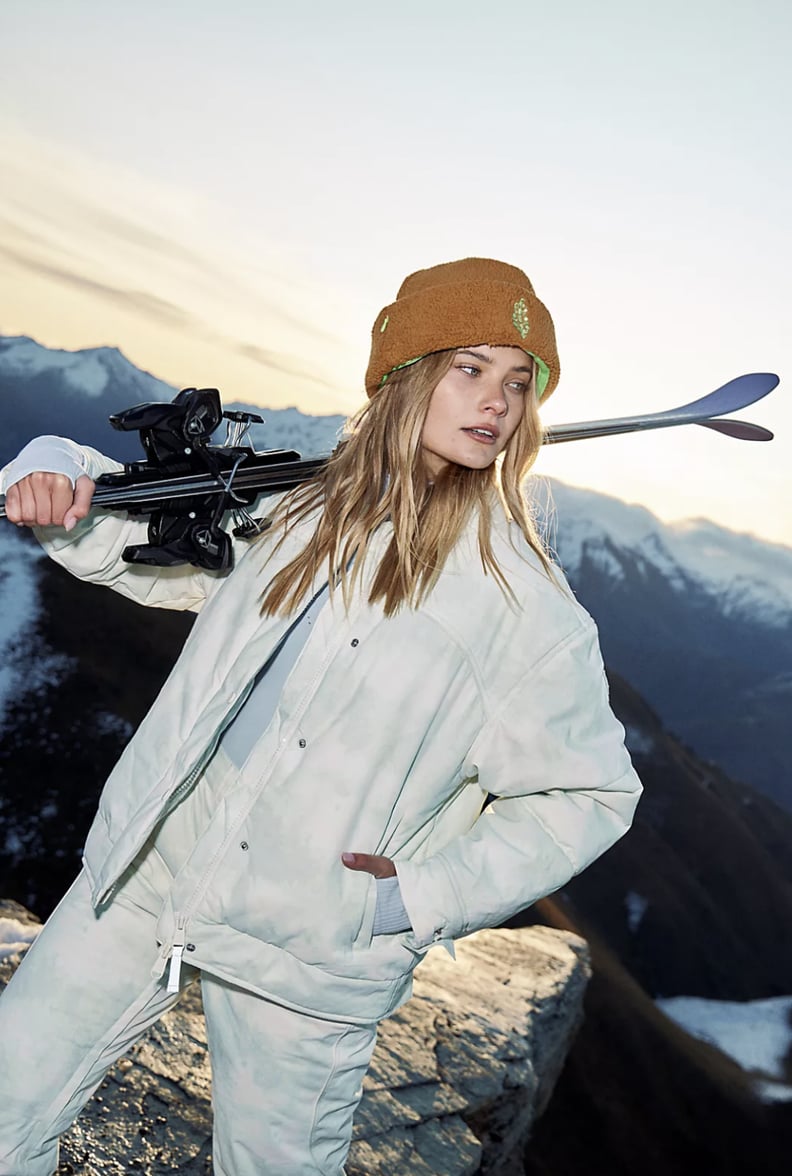 Smooth Matte Fabric Outfit Idea Smooth Matte Fabric Outfit Idea — Ski Outfits