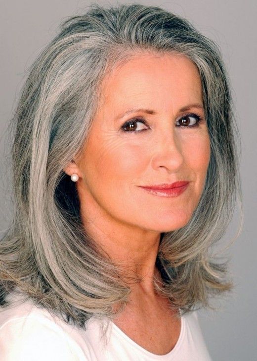 Medium Grey Lob With Highlights — Winter Hair Colors for Plus Size Women