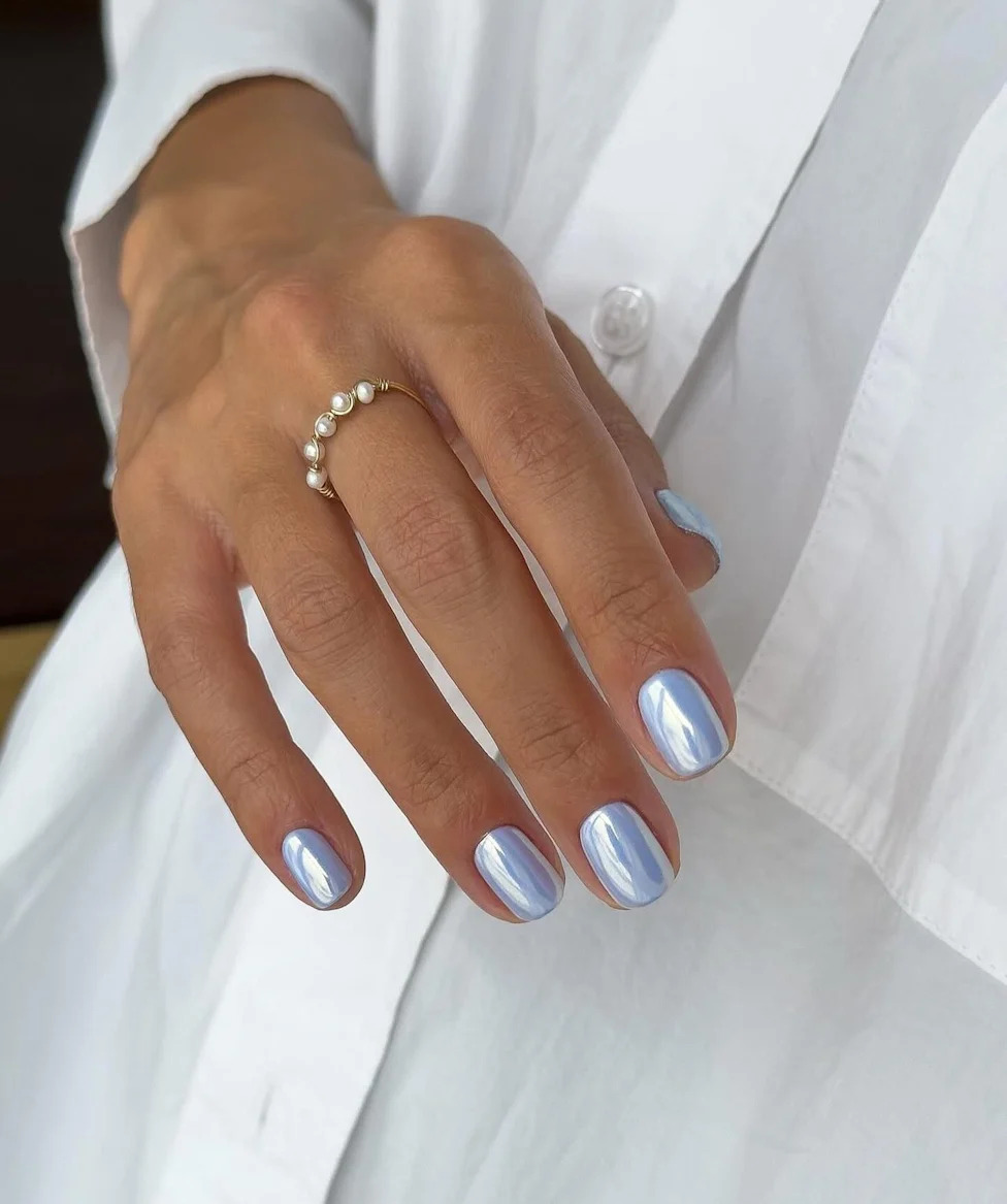 Cool Blue Pearlescent Short Oval Nails — Winter Wedding Nails