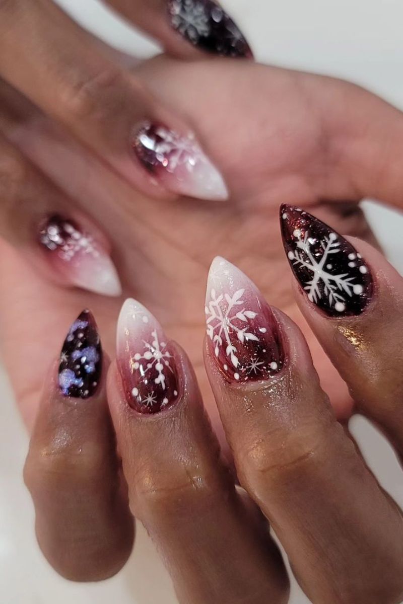 Glossy With Glitter Red Gradient with Glitter Snowflakes — Winter Red Nails