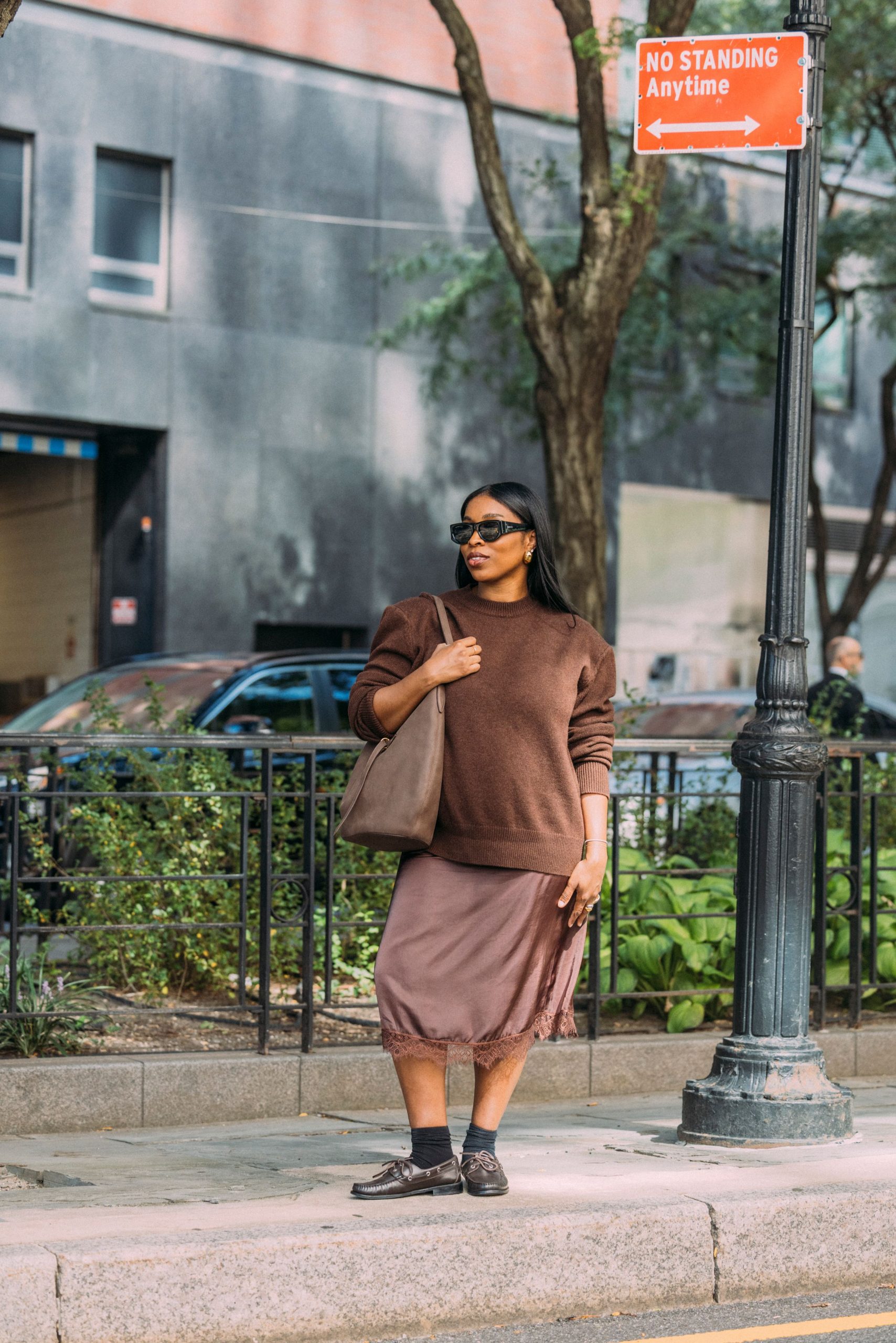 Satin Slip Skirt for a Casual Dinner Vibe Satin Slip Skirt for a Casual Dinner Vibe — Winter Dinner Outfits