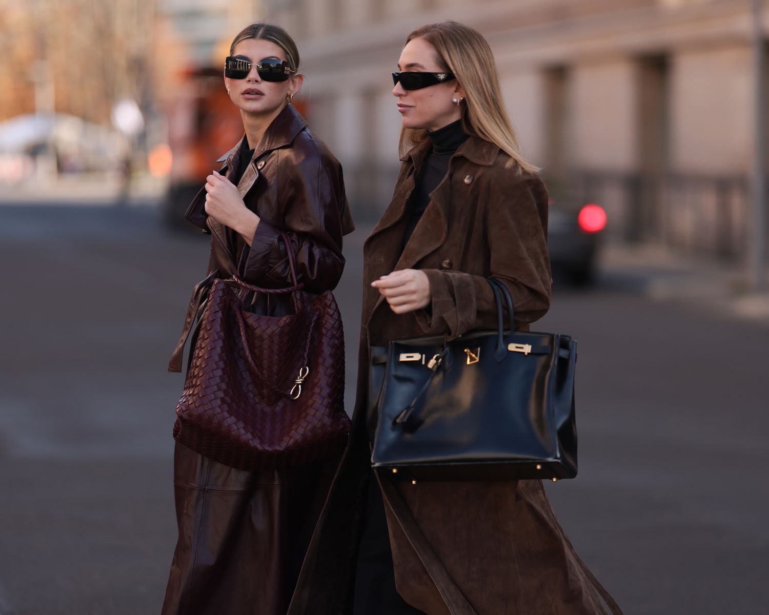 Leather and Suede Trench Coats for a Chic Street Style Leather and Suede Trench Coats for a Chic Street Style — Late Winter Outfits