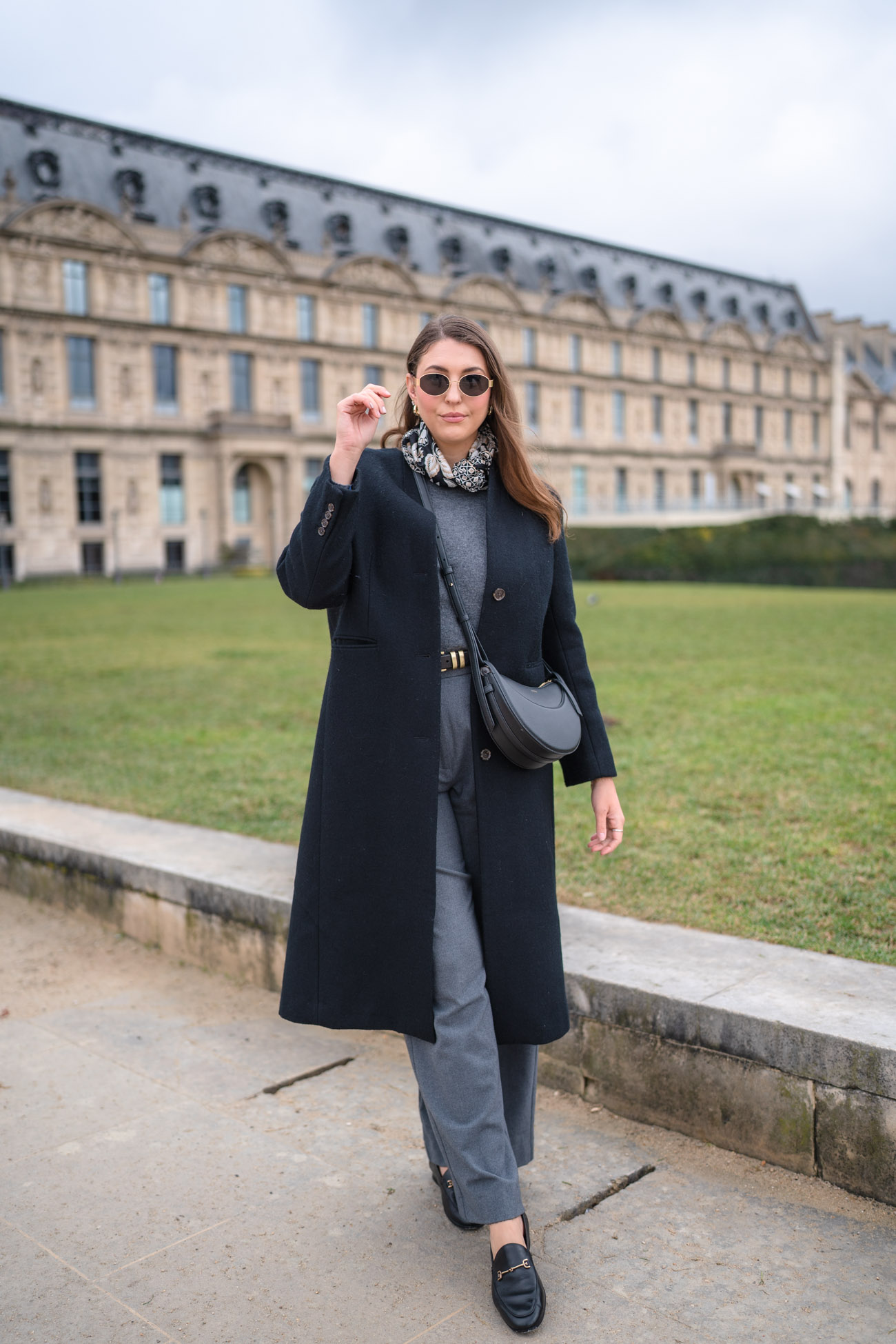 Classic Black Wool Coat with Grey Knit and Trousers for Sophisticated Style Classic Black Wool Coat with Grey Knit and Trousers for Sophisticated Style — Paris Winter Outfits