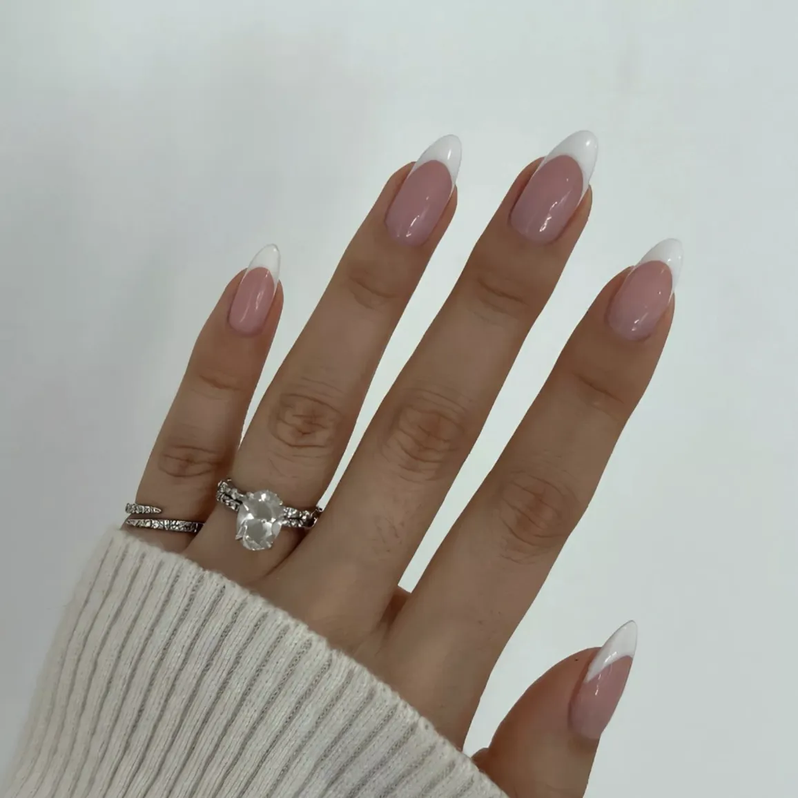 Glossy Metallic Gold Accent Visual Idea — Winter French Tip Nails