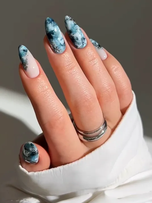 Dark Blue Marble with Silver Glitter — Winter Marble Nails