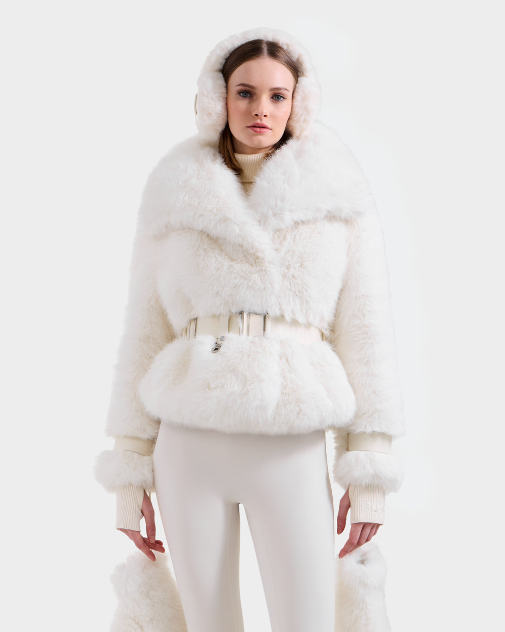 Cream Turtleneck Under White Faux Fur Jacket with Vegan Leather Trim Cream Turtleneck Under White Faux Fur Jacket with Vegan Leather Trim — Iceland Winter Outfits