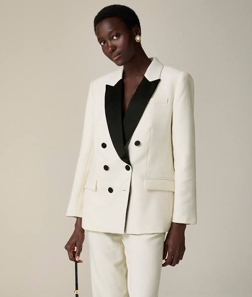 Tuxedo Jacket and Trousers: Sophisticated Party Power Dressing — Winter Party Outfits
