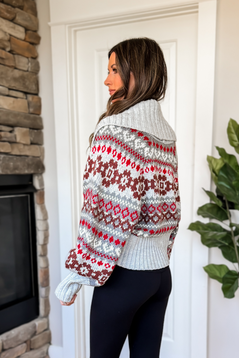 Cropped Fair Isle Sweater with Bold Pattern Detail Cropped Fair Isle Sweater with Bold Pattern Detail — Fair Isle Sweater Outfits