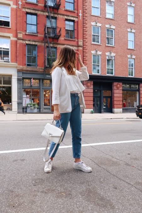 Ruffled Top and Blazer with Straight-Leg Jeans and Sneakers Ruffled Top and Blazer with Straight-Leg Jeans and Sneakers — Winter Outfits with Sneakers