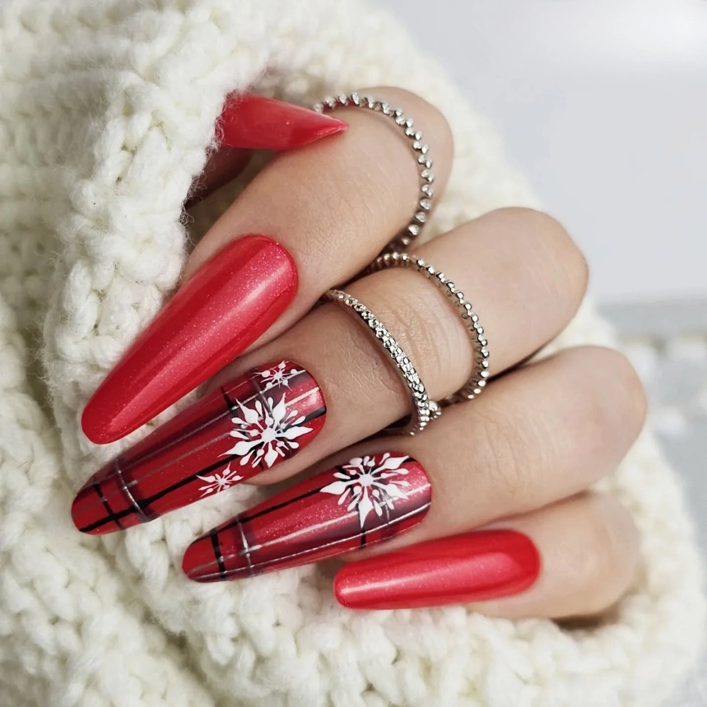 Shimmer Red Plaid Snowflake Coffin — Winter Red Nails