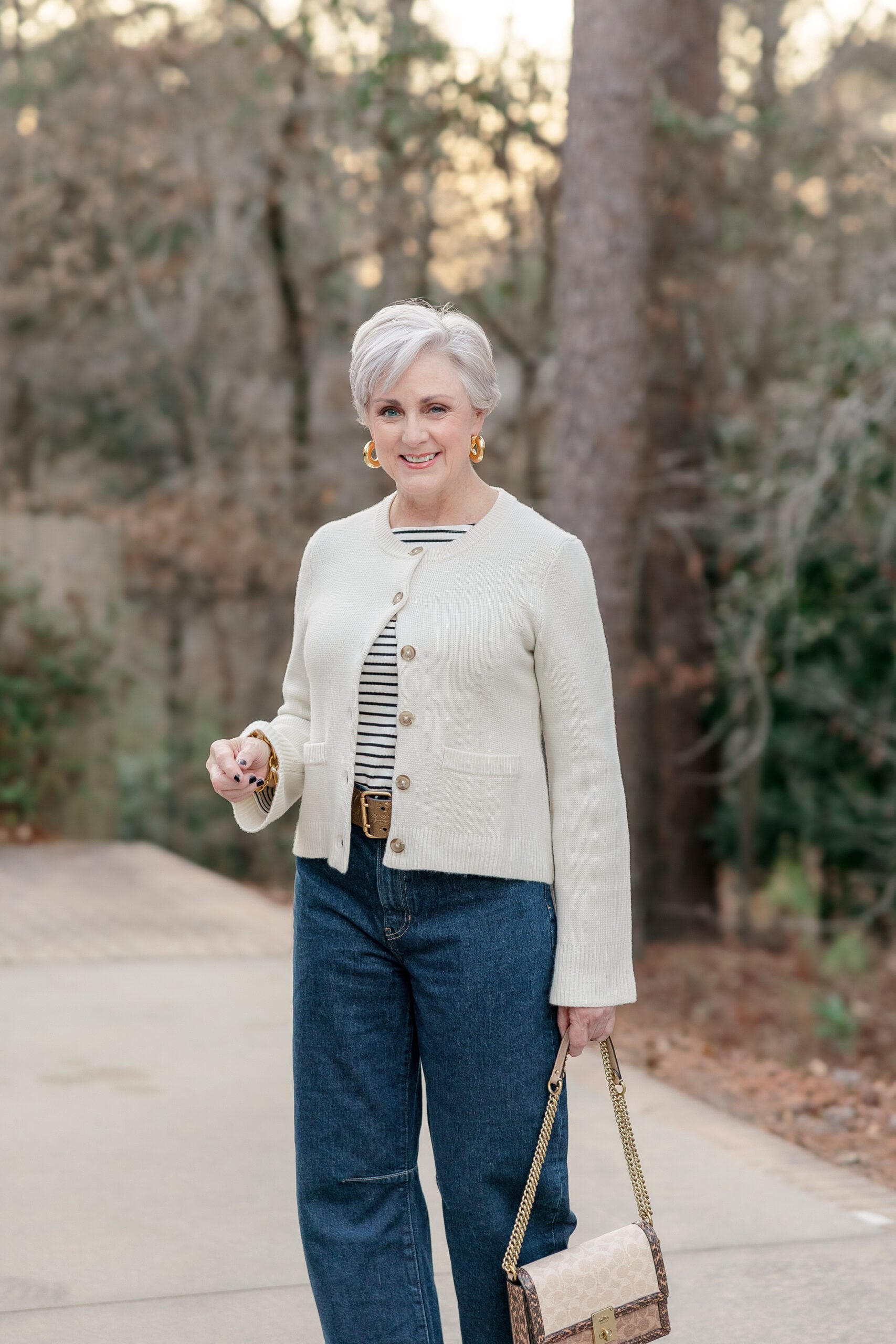 Classic Combination: Cream Cardigan with Striped Tee and Jeans Classic Combination: Cream Cardigan with Striped Tee and Jeans — Cardigan Outfits