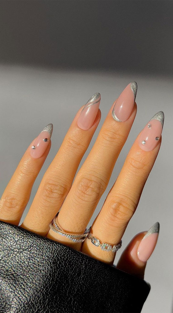 Chic Modern Silver Chrome French Tips with Rhinestones — Chrome Nail Designs