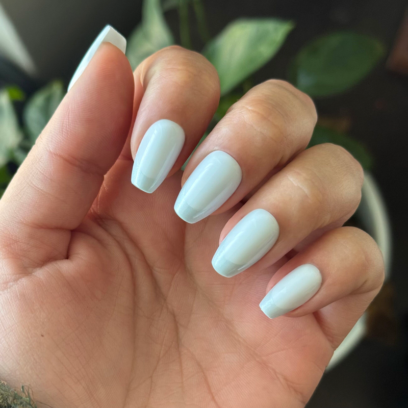 Cool-Toned Glossy Coffin Nails Cool-Toned Glossy Coffin Nails — Icy Blue Nails