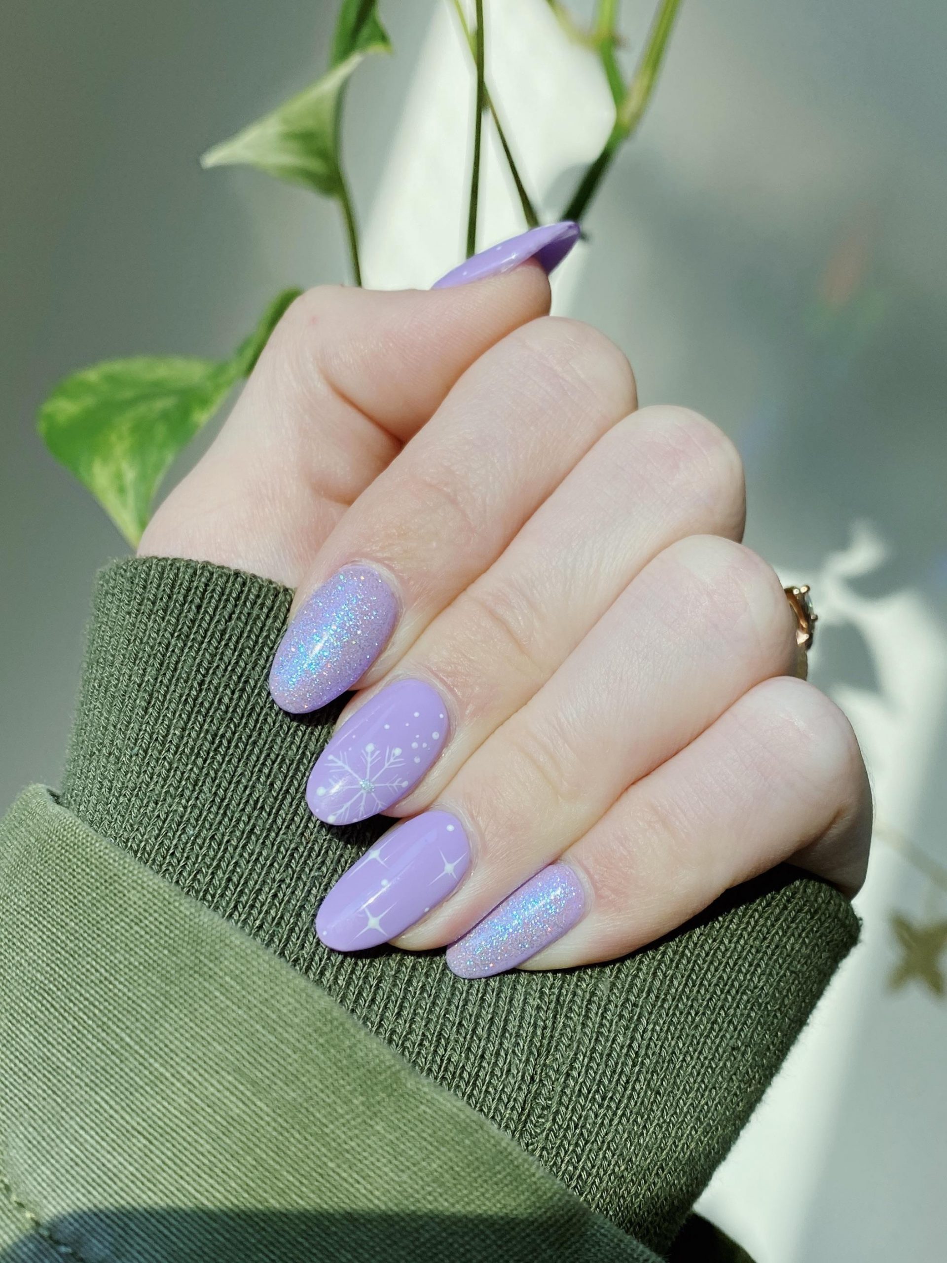 Glossy With Glitter Visual Idea — Pastel Winter Nails