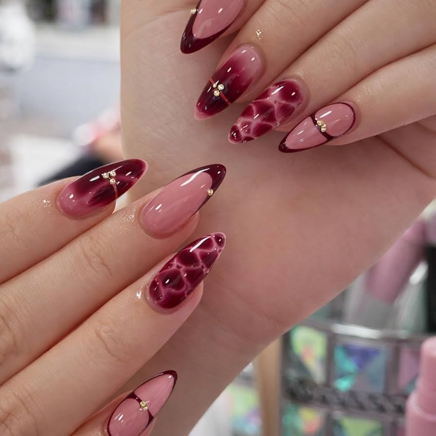 Pink to Burgundy Gradient Marbled Nails Pink to Burgundy Gradient Marbled Nails — Burgundy Nails