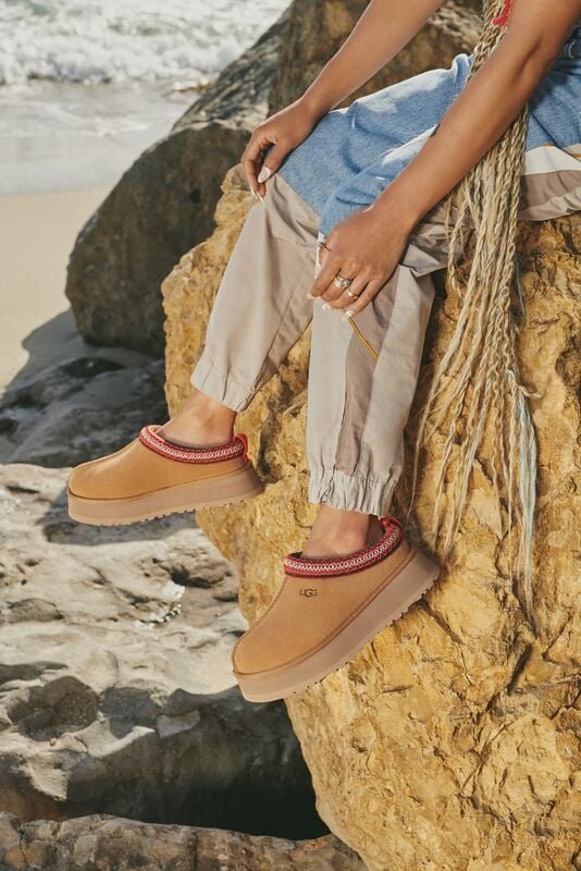 Ugg Tazz Slippers with Cargo Pants and Striped Top — Ugg Slippers Outfits