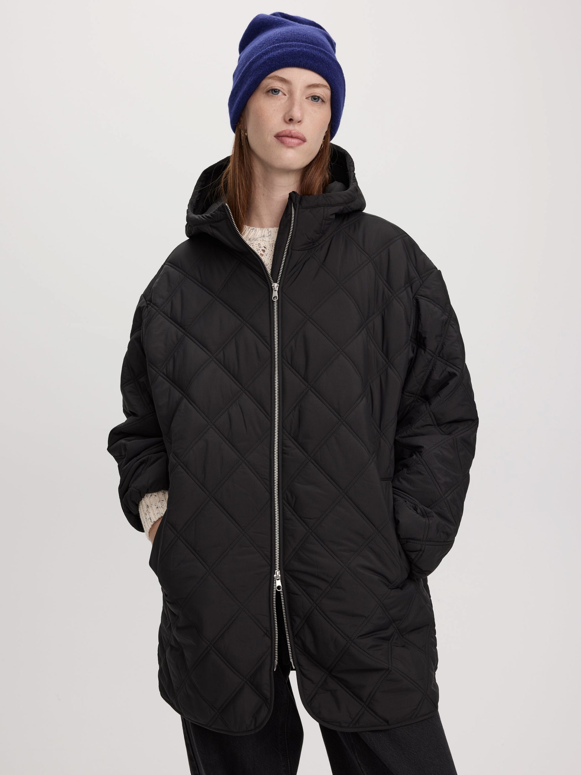 Oversized Black Quilted Jacket with Hood for Cozy Casual Style — Winter Jackets for Women