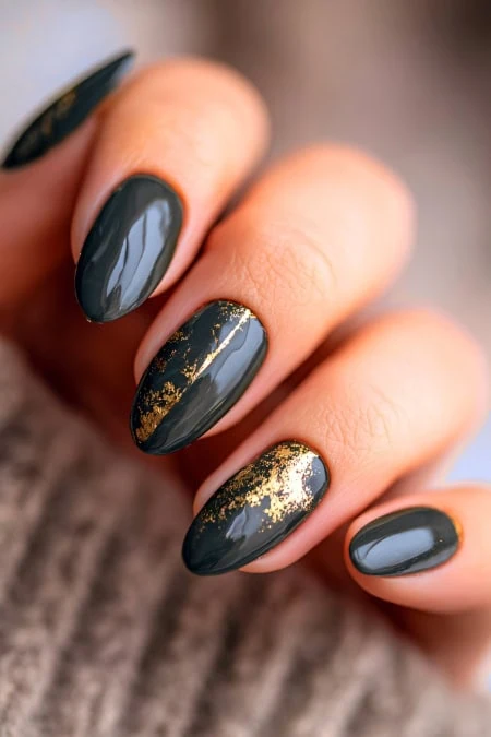 Gold Foil Accents Visual Idea — Winter Gel Nails