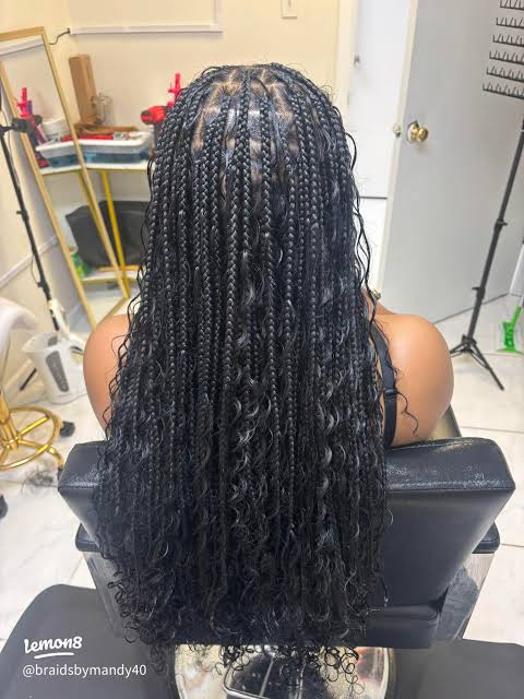 Long Knotless Braids with Defined Curly Ends Long Knotless Braids with Defined Curly Ends — Winter Knotless Braids
