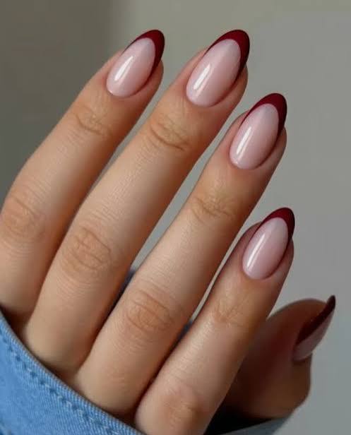 Burgundy French Tip Medium Oval Burgundy French Tip Medium Oval — Burgundy Nails