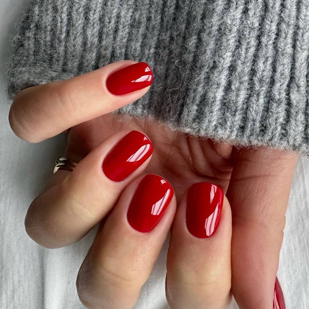 Yes, short nails are in style: 10 short & chic manicure ideas