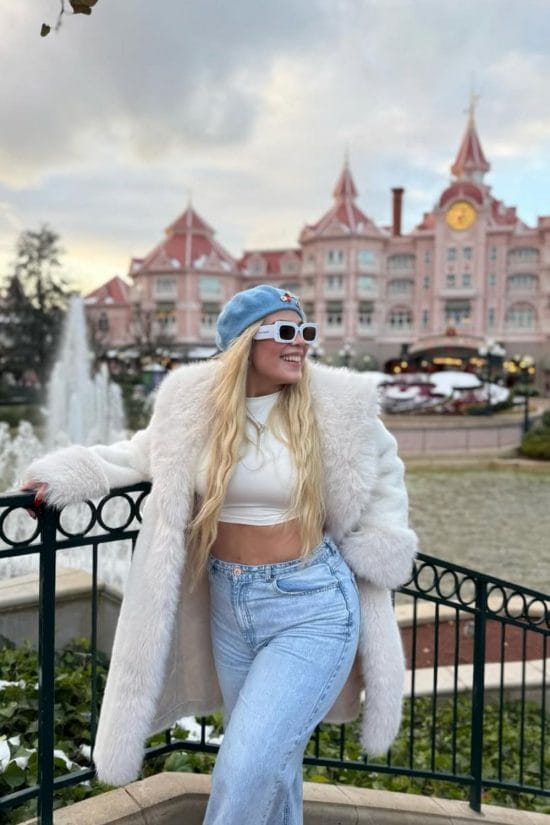 Faux Fur Coat with Wide-Leg Jeans and Beret — Disney Winter Outfits