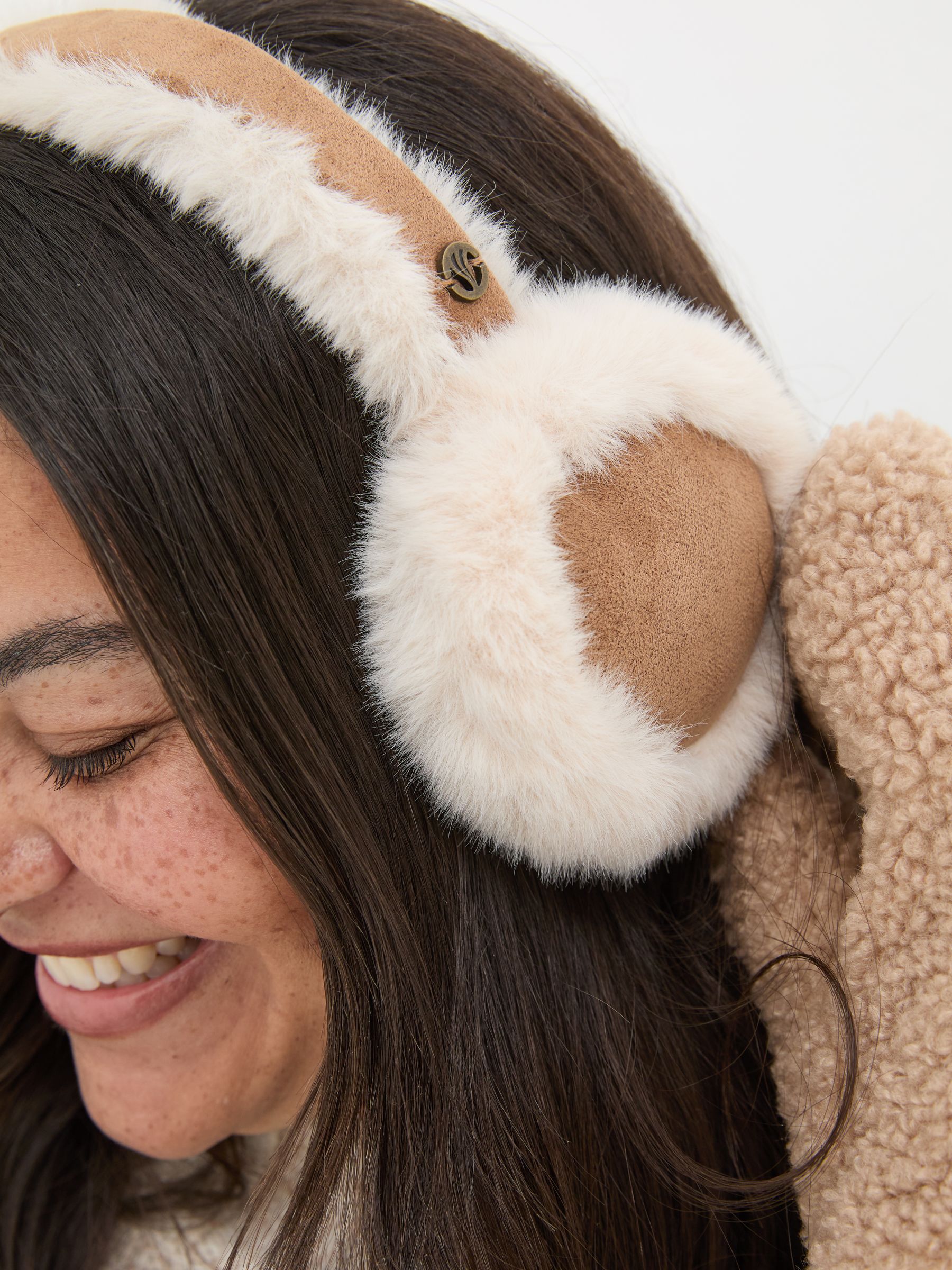 Textural Appeal: Sherpa Jacket and Suede Earmuffs — Earmuffs Outfits